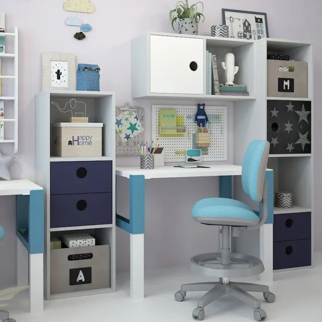 child-room – Writing desk and decor 3D Model