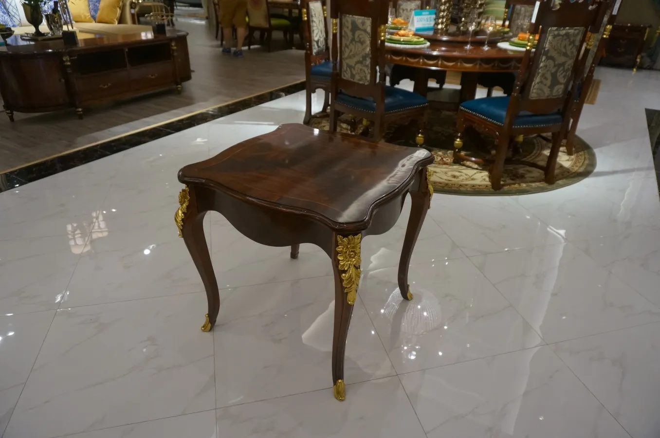 Classic Furniture – 3D Model – FC752C Classic Furniture – 3D Model – FC752C