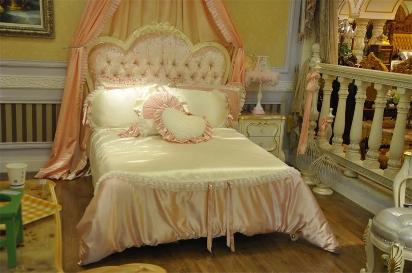 Classic Furniture – 3D Model – X226 Classic Furniture – 3D Model – X226