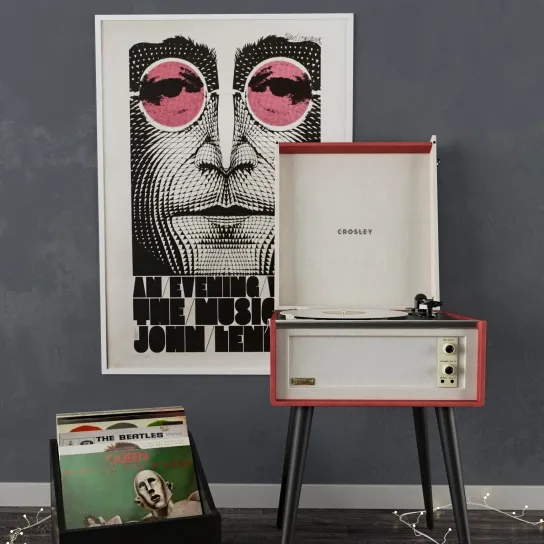 decoration – Standing Vinyl record player set 3D Model