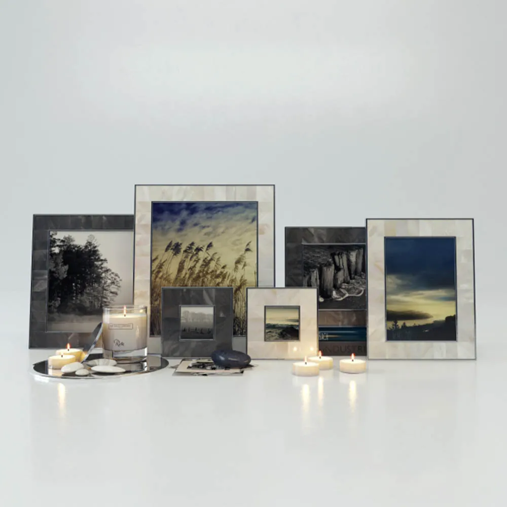 decoration – Wall pictures and candles 3D Model