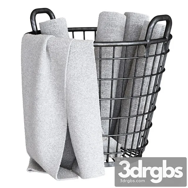 Metal basket with towels Metal basket with towels