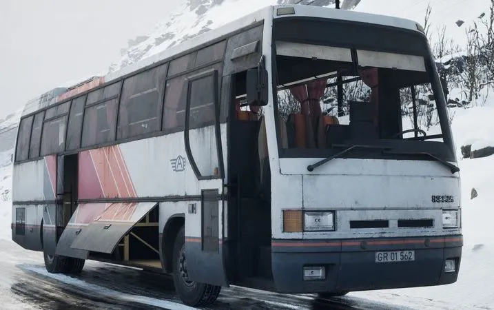 PBR Game 3D Models – Tourists Bus