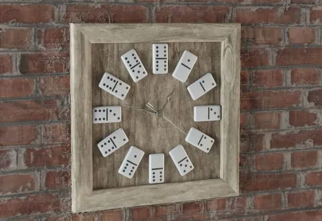 PBR Game 3D Models – Wooden Domino Wall Clock