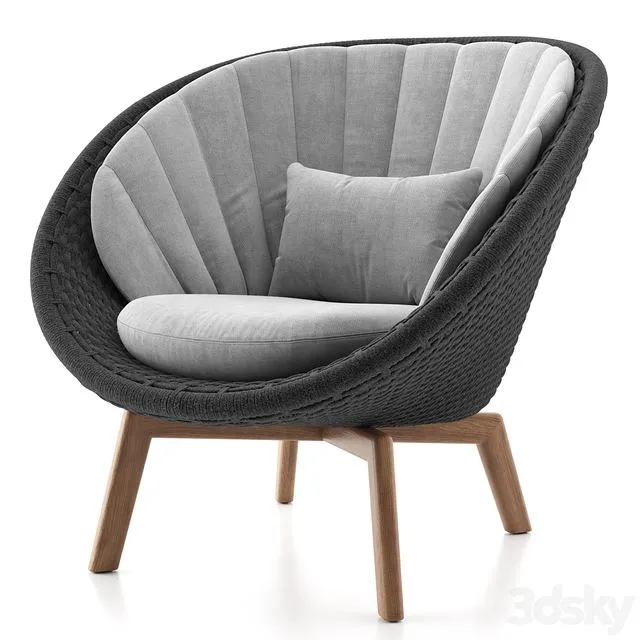 Peacock Lounge Chair 3D Model