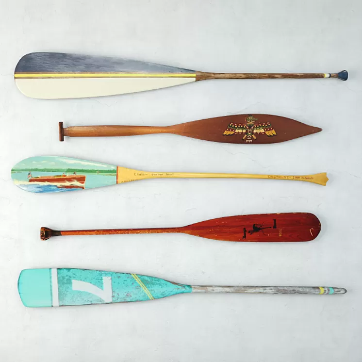 Vintage Oars and Paddles 3D Model Vintage Oars and Paddles 3D Model